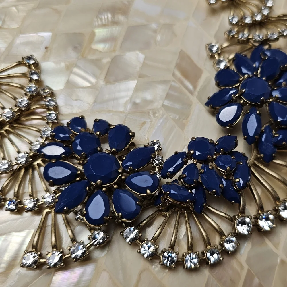 [J. CREW] Vintage Gold Tone Blue Stones Fan Crysral Gemstones Statement Necklace